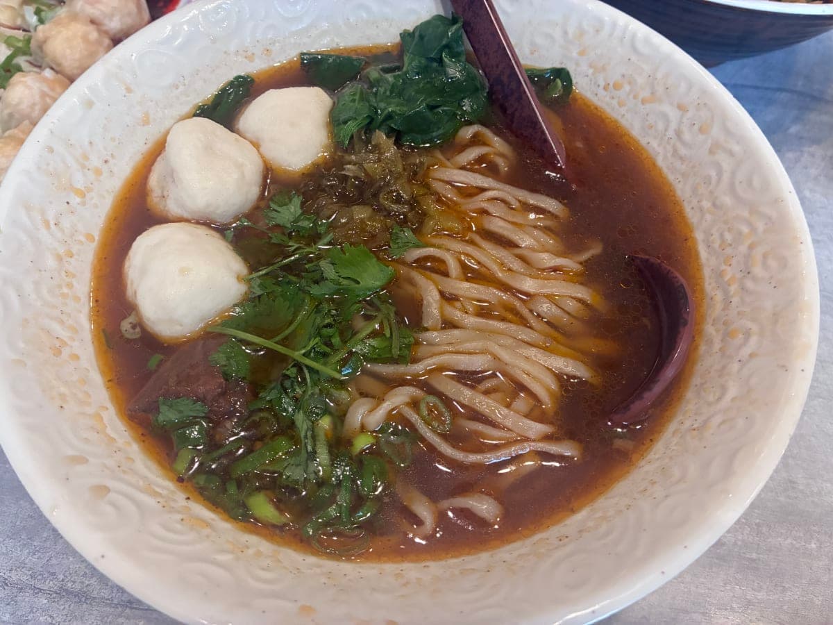バンクーバーのビーフヌードルおすすめ店|No. 1 Beef Noodleを正直レビュー